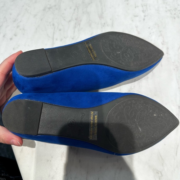 Bright blue flats 😍 - Picture 3 of 4
